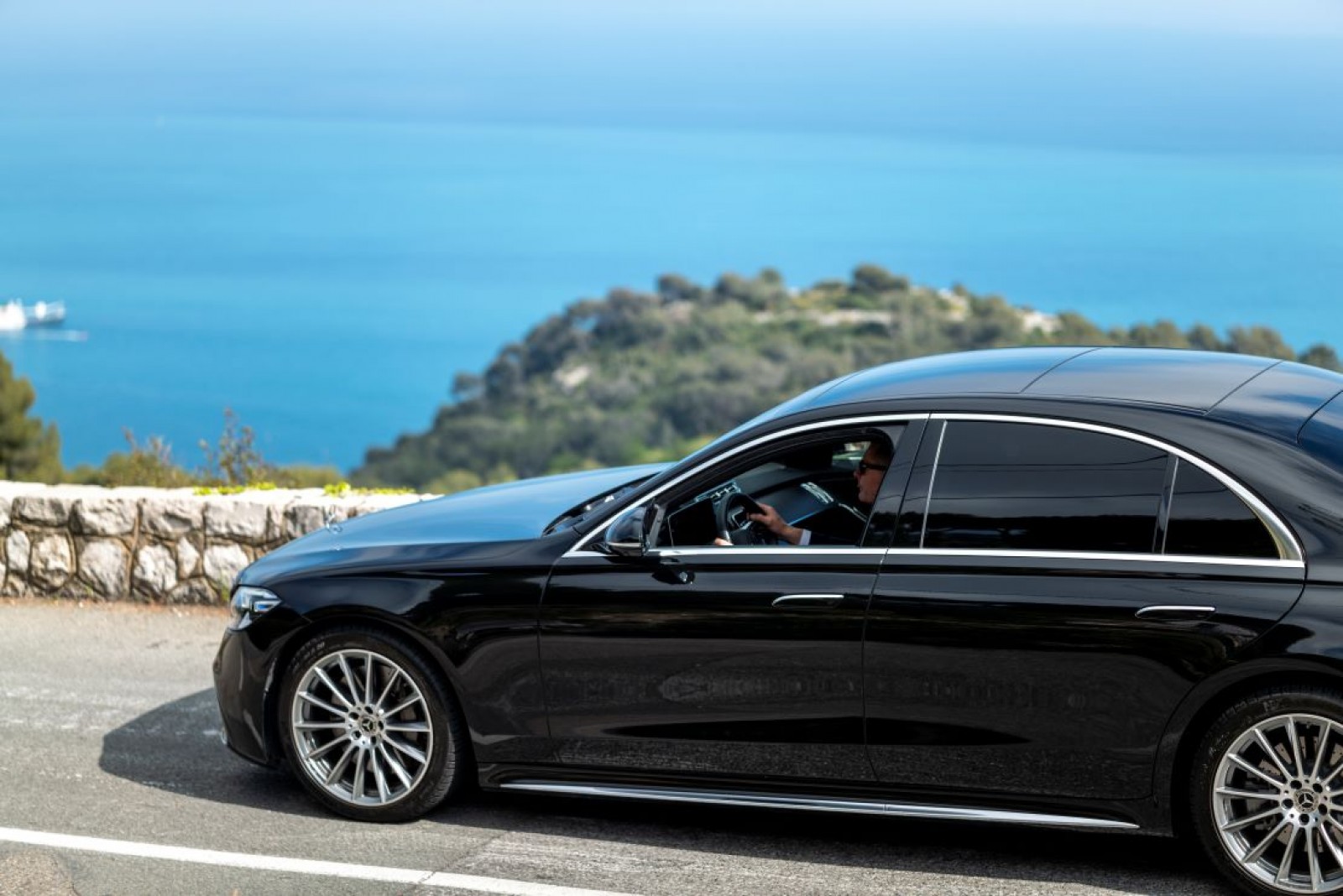 Chauffeur Service in Cannes | Nice | St Tropez – 24/7 – Private Driver – Ruby Services