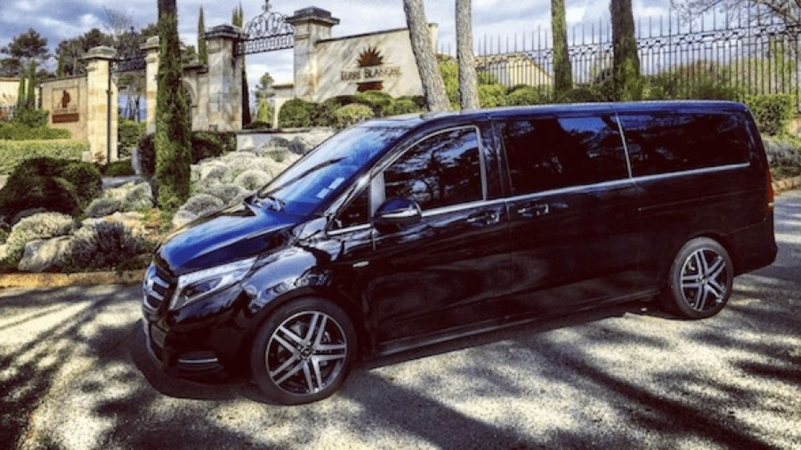 Private Chauffeur in Antibes - Premium Vehicles & Services - Reactivity 24/7 - Ruby Services - Car Rental with Driver in Antibes