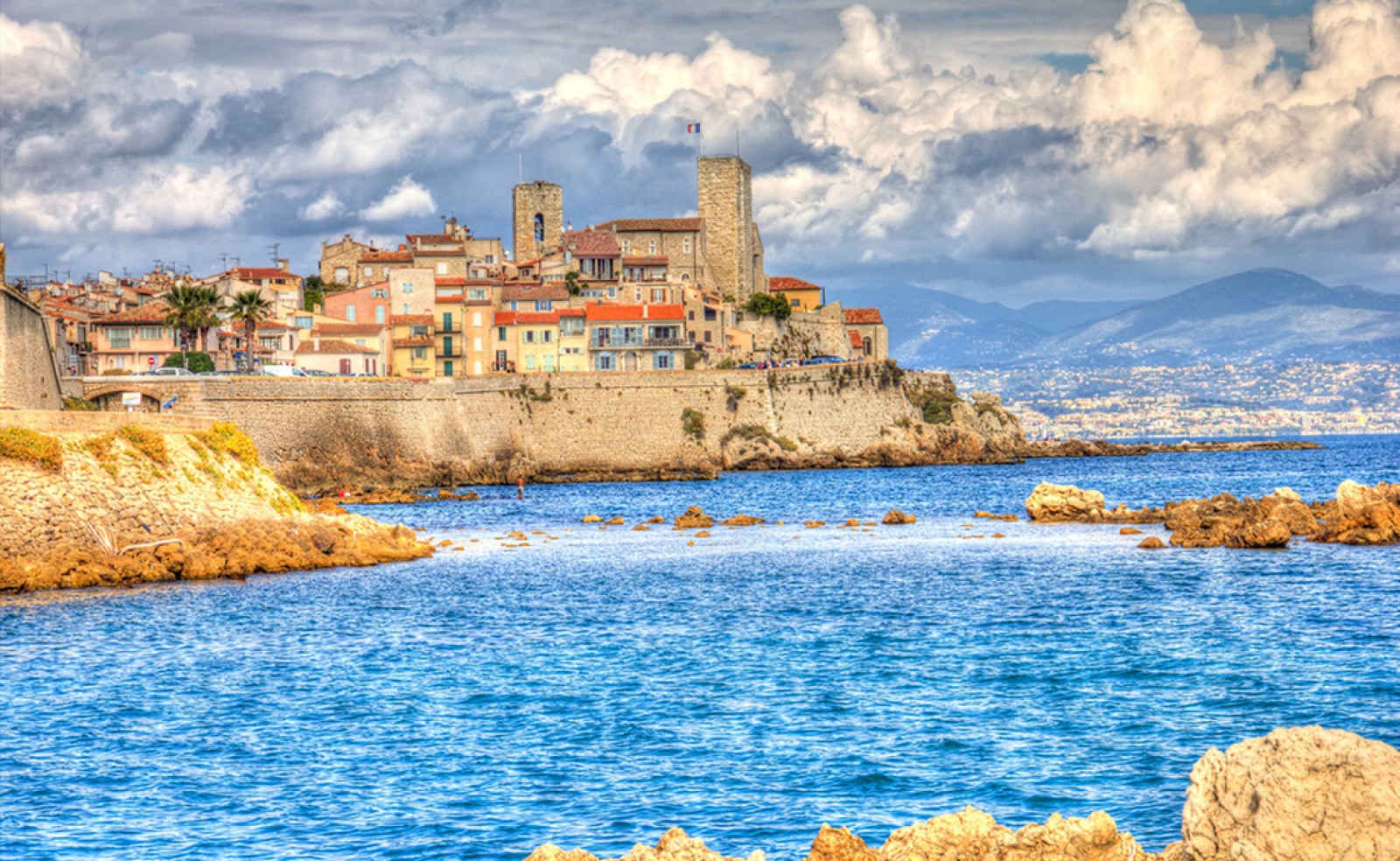 Transfer from Nice Airport to Antibes - Book your transfer 24/7 - Ruby Services - Book Your Transfer From Nice Airport to Antibes With Private Chauffeur. Airport 