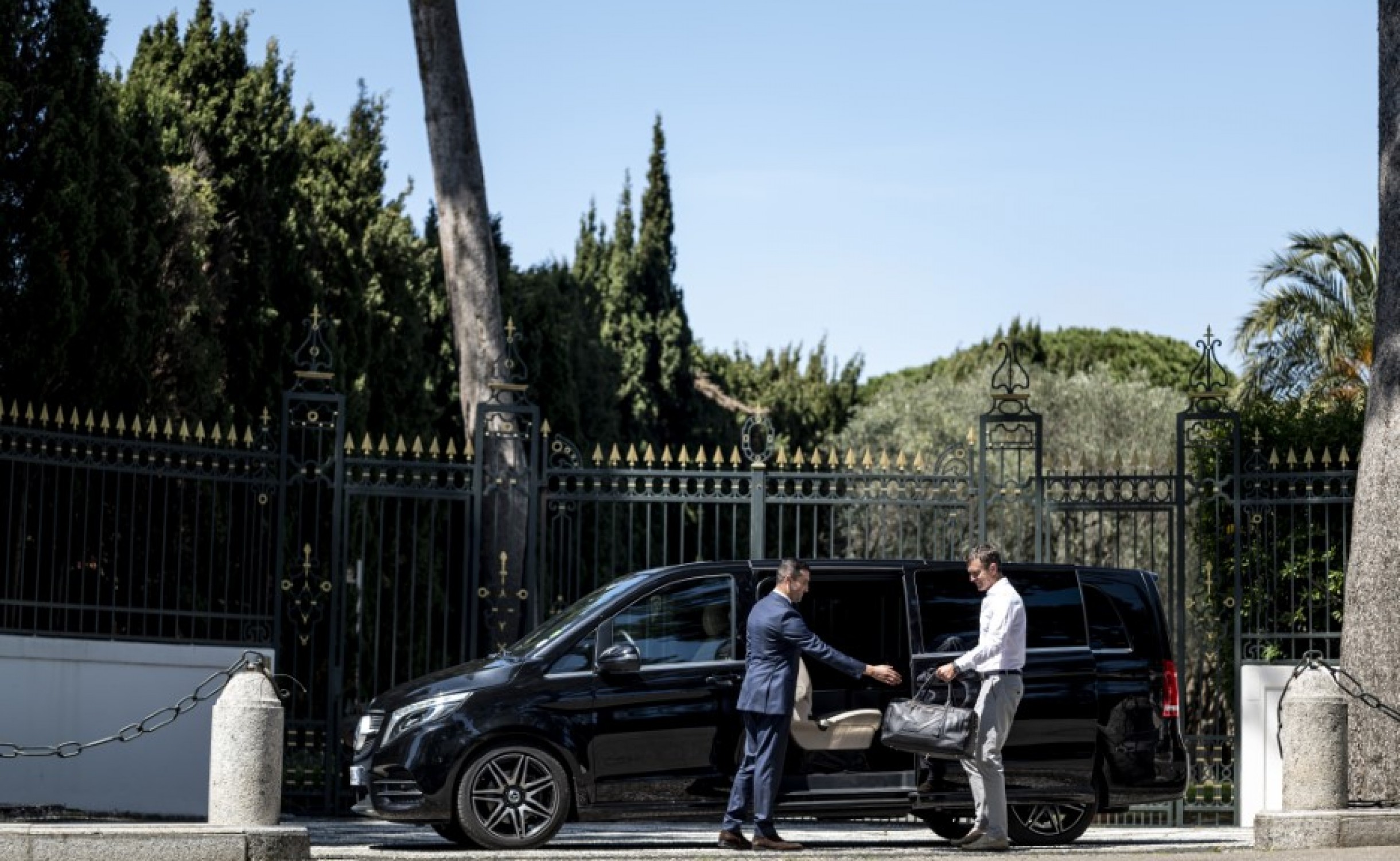 Why use a chauffeur service for your VIP transfer on the Côte d’Azur ? 