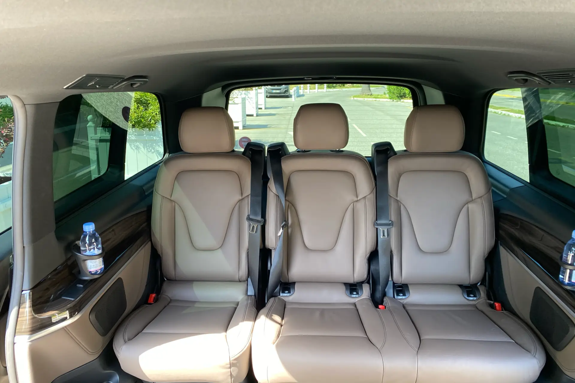 A three-seat rear bench in a Mercedes V-Class